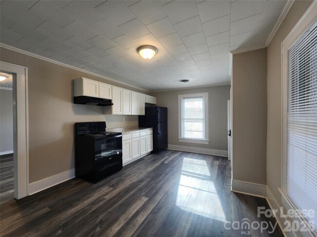 Photo - 1126 S Fulton St