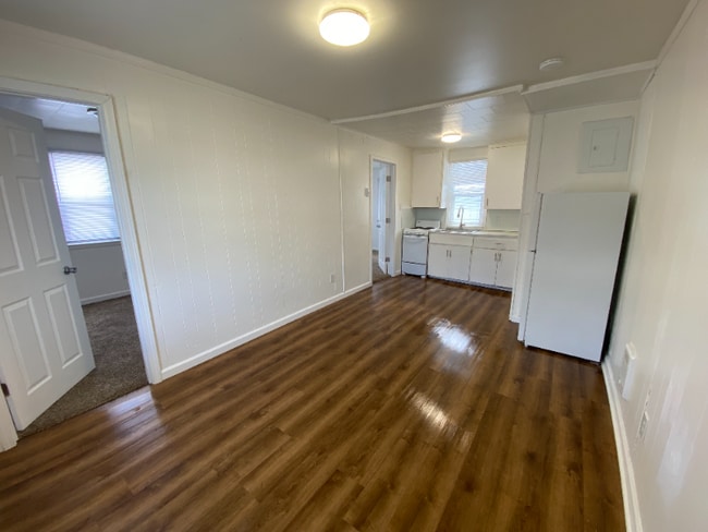 Photo - 9762 N River Rd Unidad 1