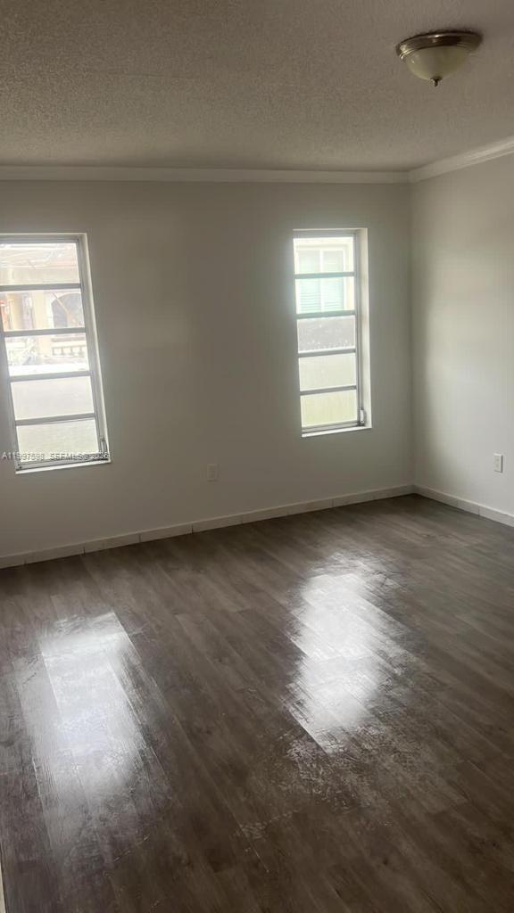 Photo - 3347 SW 23rd St Unidad 1