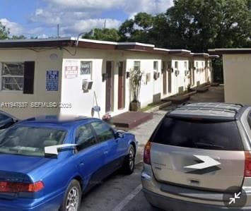 Photo - 320 NW 2nd Ave Unit 2