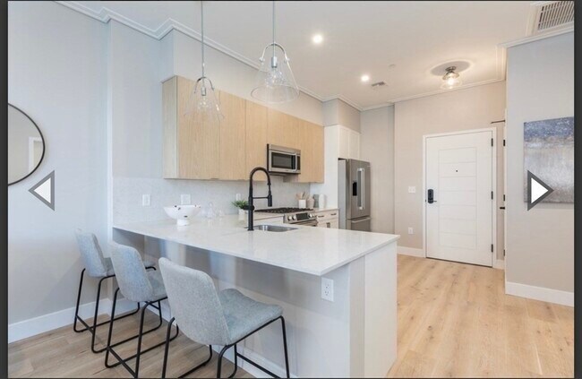 70 Leo M Birmingham Pkwy Unit 405
