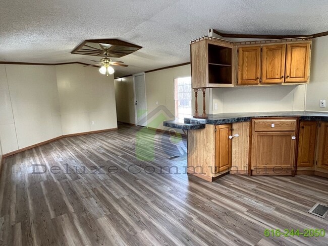 Photo - 3 Bedroom Mobile Home Available NOW! Baseline Estates Park