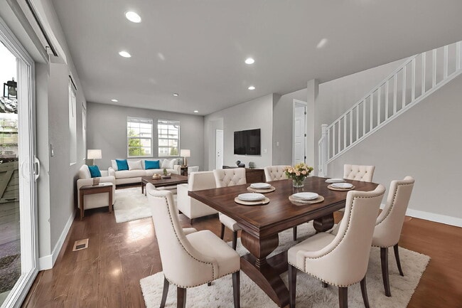 Building Photo - $2,650.00 - 3 Bedrooms, 2.5 Bathrooms, Sin...