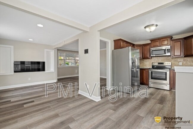 Photo - 8459 Primrose St