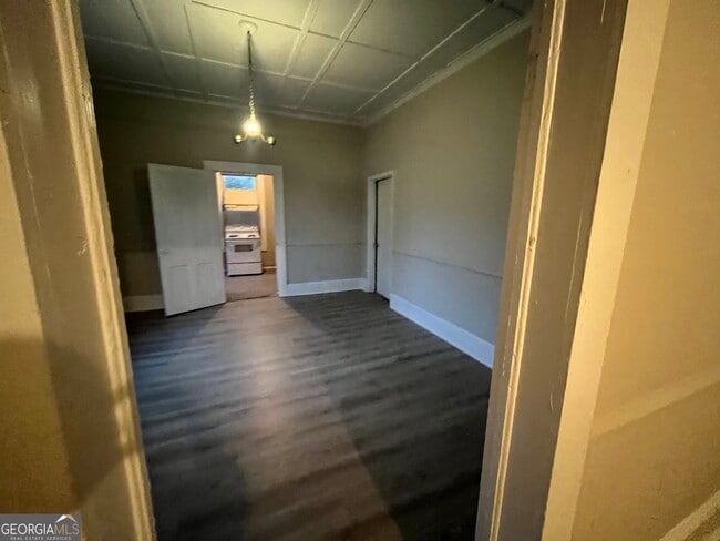 Photo - 910 Truitt Ave