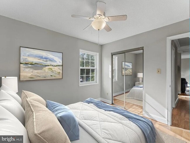 Photo - 2237 Farrington Ave