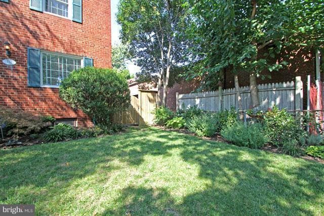 Photo - Classic Townhome with Hardwood Floors and Functional Layout