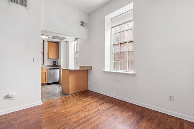 Photo - 186 Wayne St Unit 105D