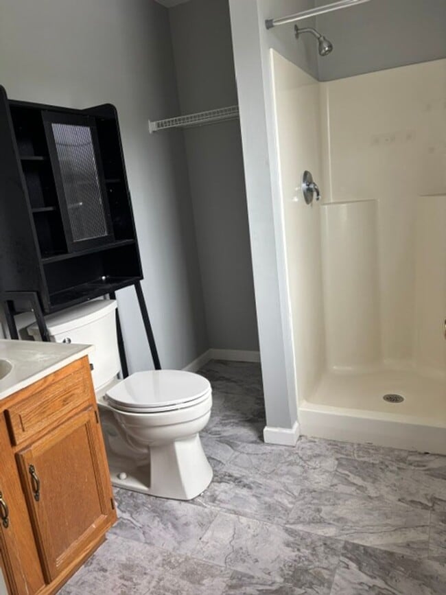 Photo - Beautiful 3 bedroom 2.5 bath end unit townhouse