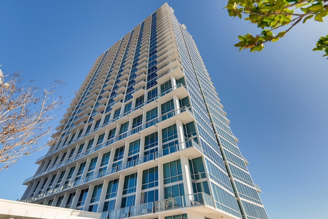 The VUE at Lake Eola