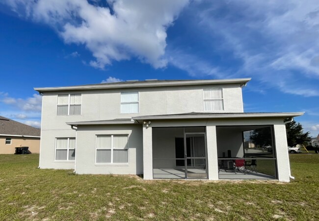 Photo - 859 Fraser Dr