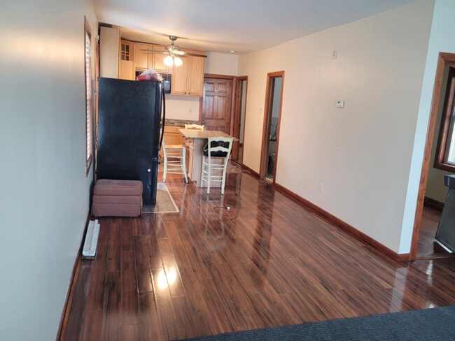 Building Photo - 2334 N Major Ave Rental