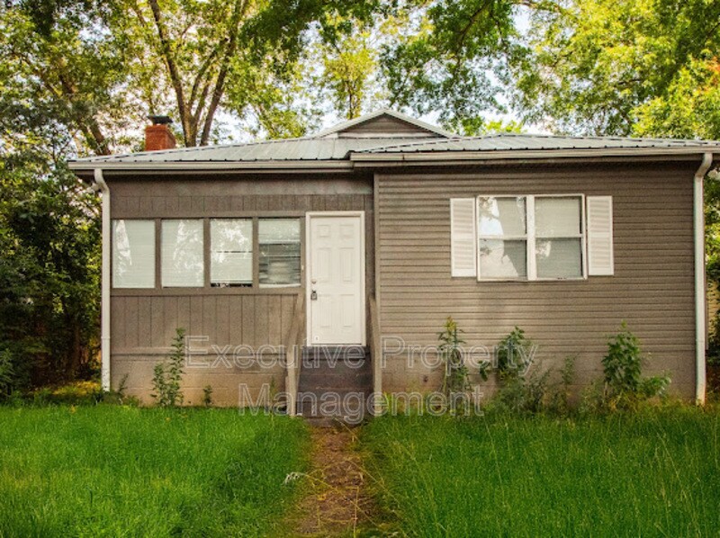 Photo - 206 Highway Ave Casa