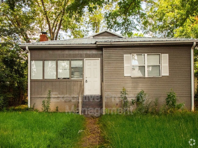 Building Photo - 206 Highway Ave Rental