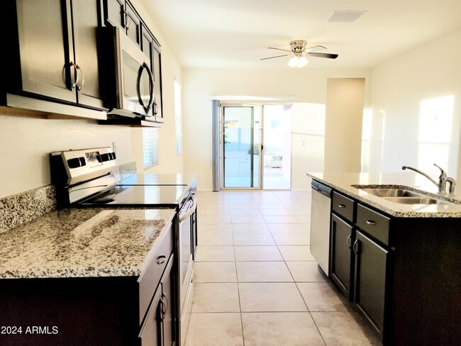 Photo - 11418 E Cliffrose Ln