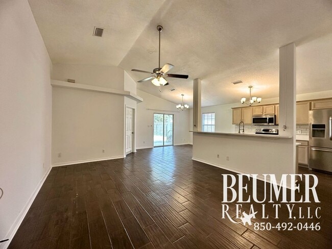628 Reservation Ave