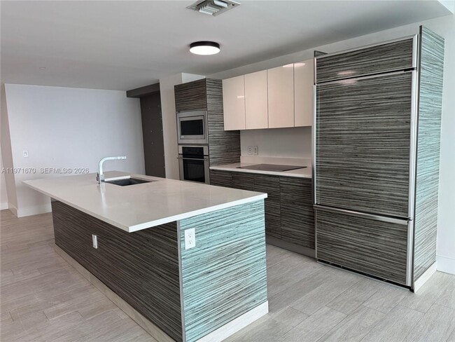 Photo - 460 NE 28th St Unit 3906