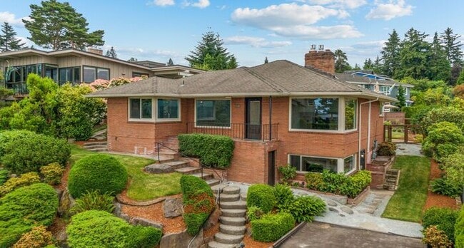 Gorgeous West Seattle Mid-Century Modern w... - Gorgeous West Seattle Mid-Century Modern w... House