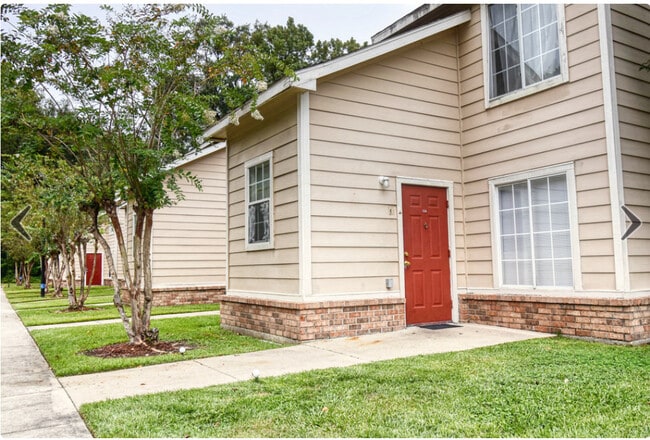 Photo - Pirates Bend