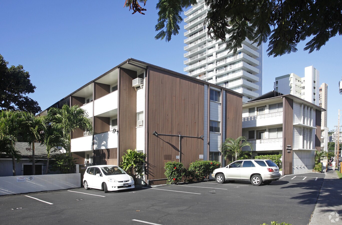 Photo - Wilder-Keeaumoku Apartments