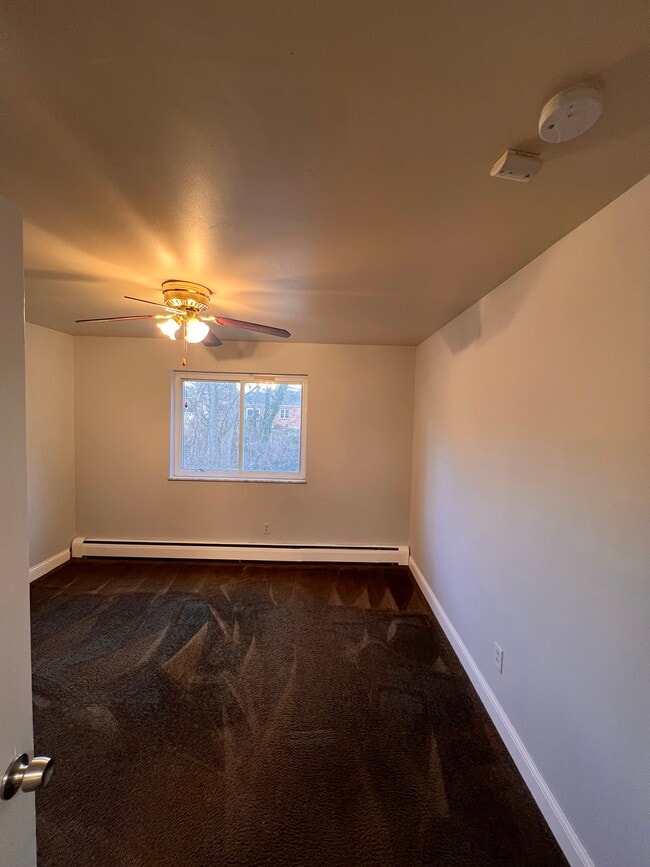 Photo - 2962 Ferguson Rd Unidad 1