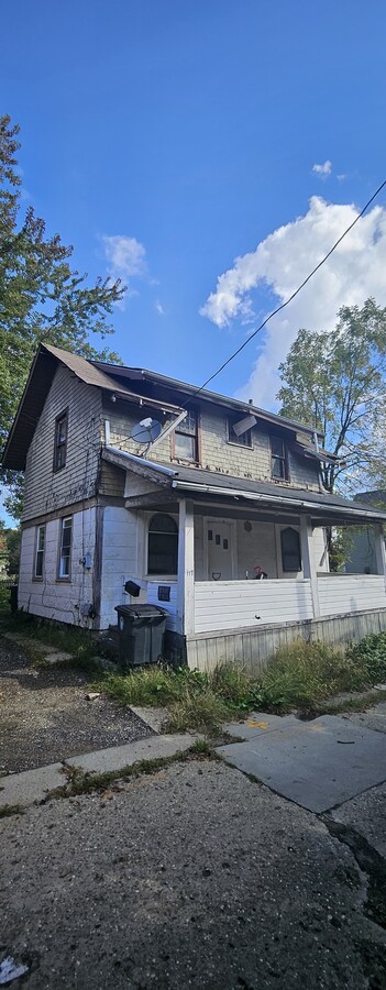 Photo - 177 Kent Ct