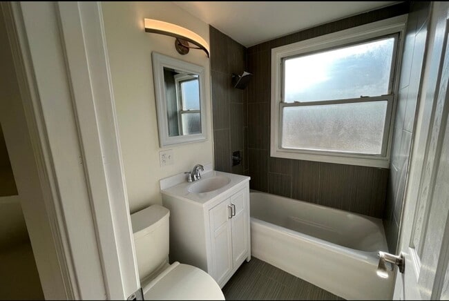 Photo - 113 E 37th Pl