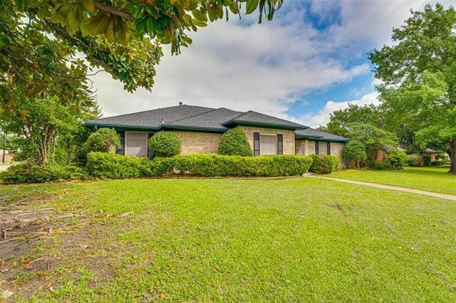 Photo - 917 Meadowgate Dr