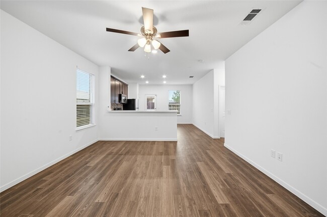 Photo - 16306 Fontana Ct