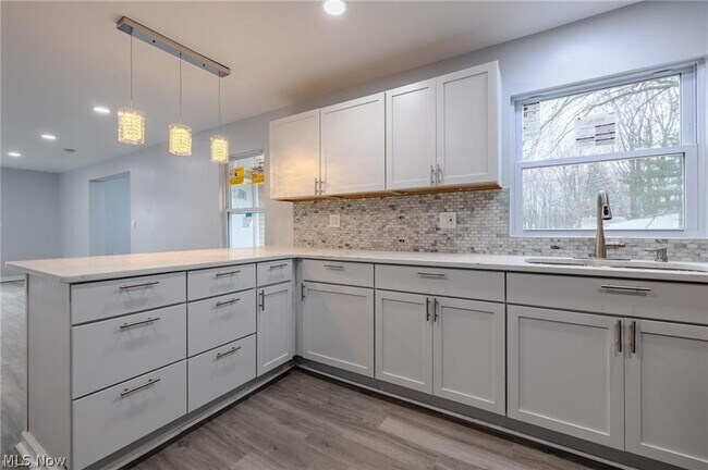 Photo - 34469 Roberts Rd