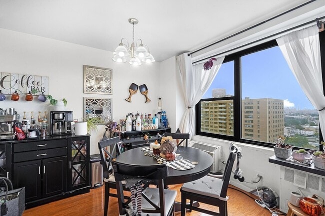 Photo - 10 Huron Ave Unit 16N