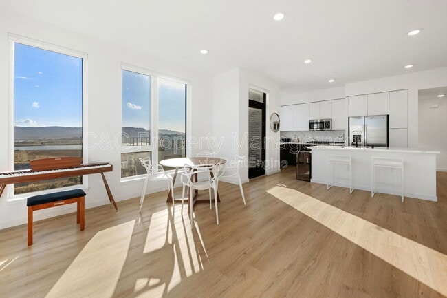 Photo - 52 Kirkwood Ave Unidad 426