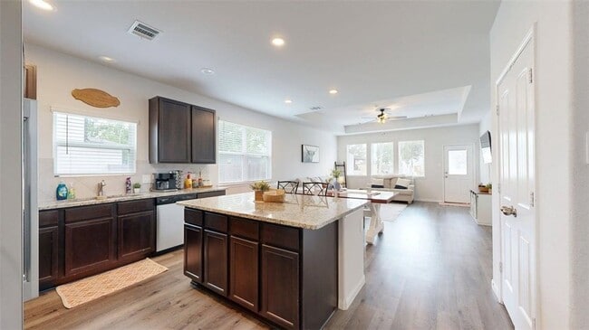Photo - 963 Harper Ln