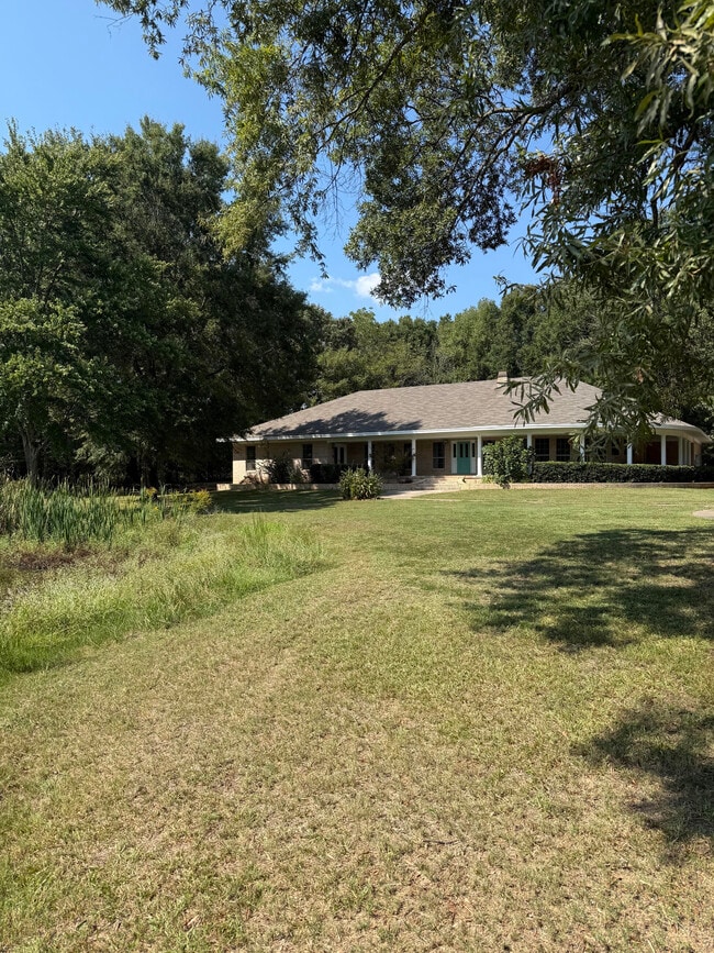 19 Turtle Pond N