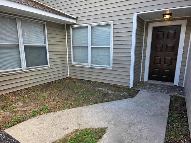 Photo - 111 Heather Dr