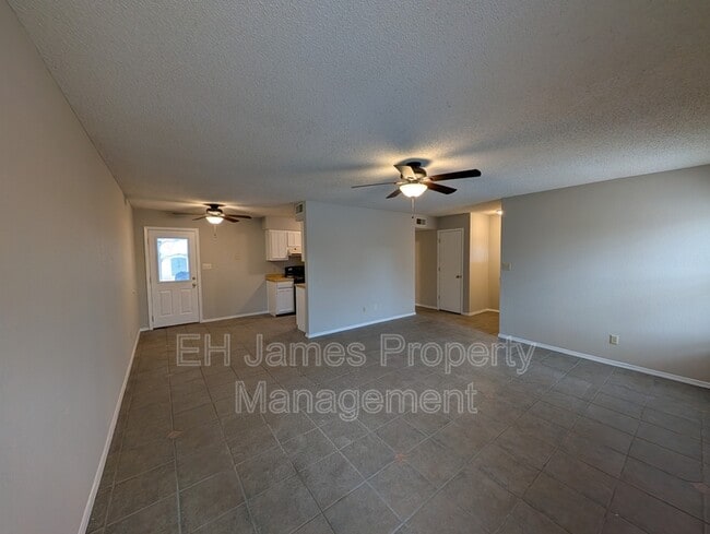 Photo - 316 South Avenue East