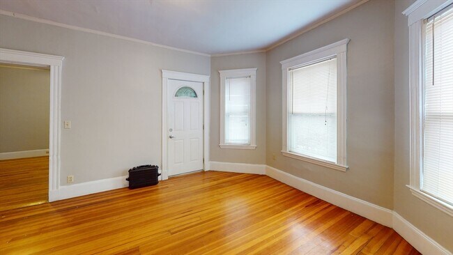 Photo - 8 Olmstead St Unit 2