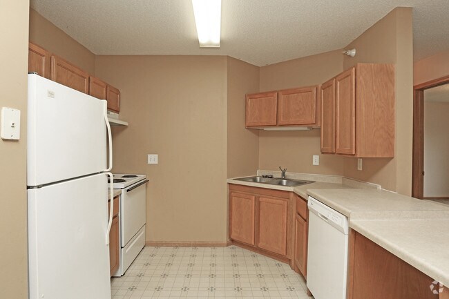 1BR, 1BA - 633 SF