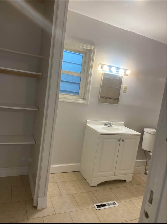 Bathroom - 266 7th St Unit 7th St