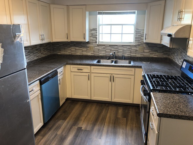 Apartments For Rent Near West Virginia University At Parkersburg In Photo 880 Red Hill Rd