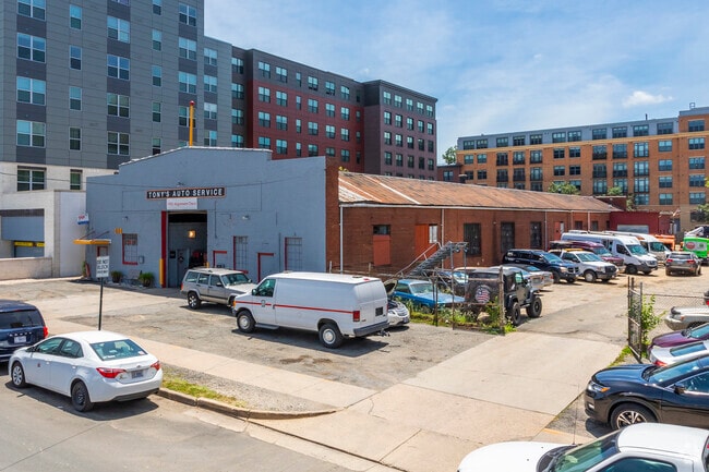 Fotografía de construcción - Alate Old Town 62+ Senior Living