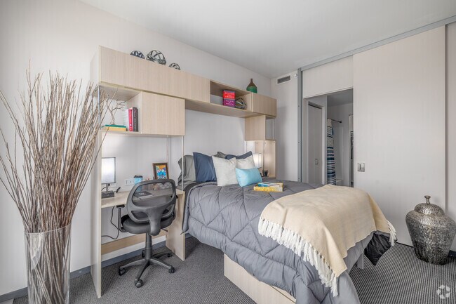 2BD, 2BA - 862 SQ FT