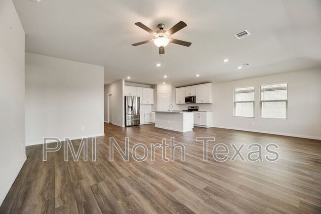 Photo - 3904 High Valley Dr