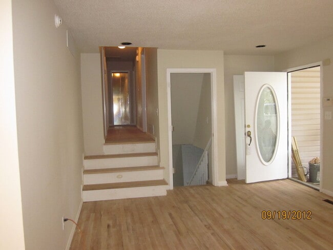 Photo - Gorgeous 4 bedroom 2 bath home