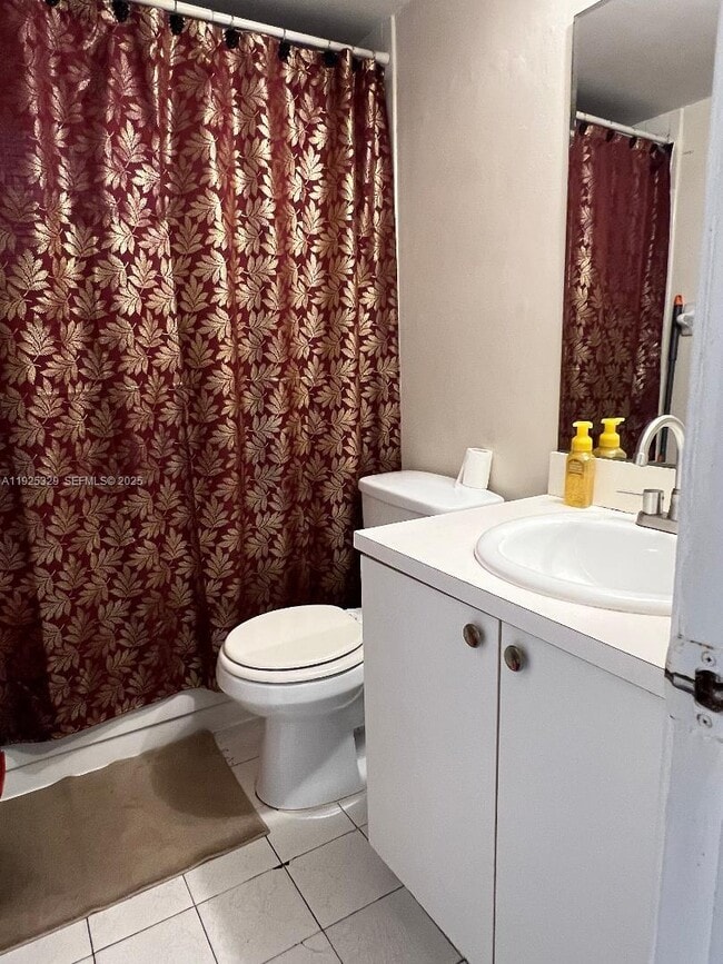 Photo - 2735 W 66th St Unit 21-23