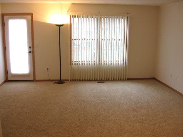 Photo - 3037 Venice Ln NW