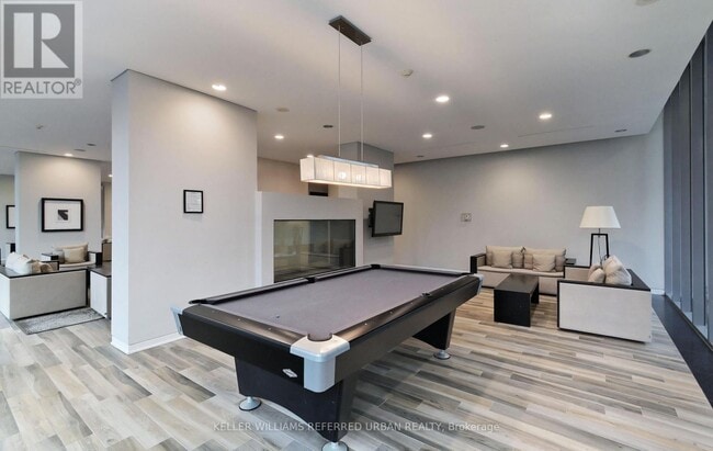 Photo - 33 Charles St E Unité 3902