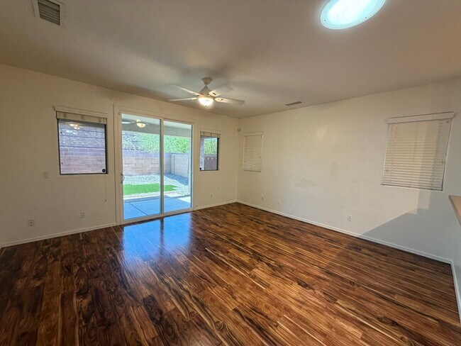 Photo - 17403 N 167th Dr