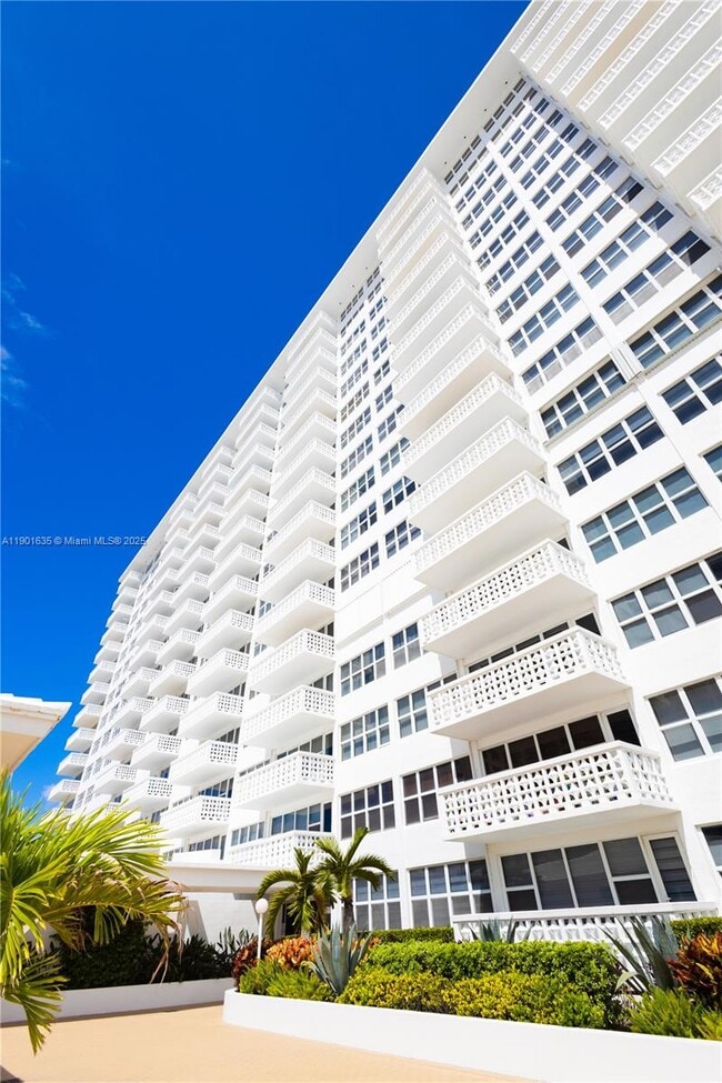 Photo - 4010 Galt Ocean Dr Unidad 1608