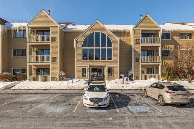 Building Photo - 109 Hunters Run Pl Unit 109